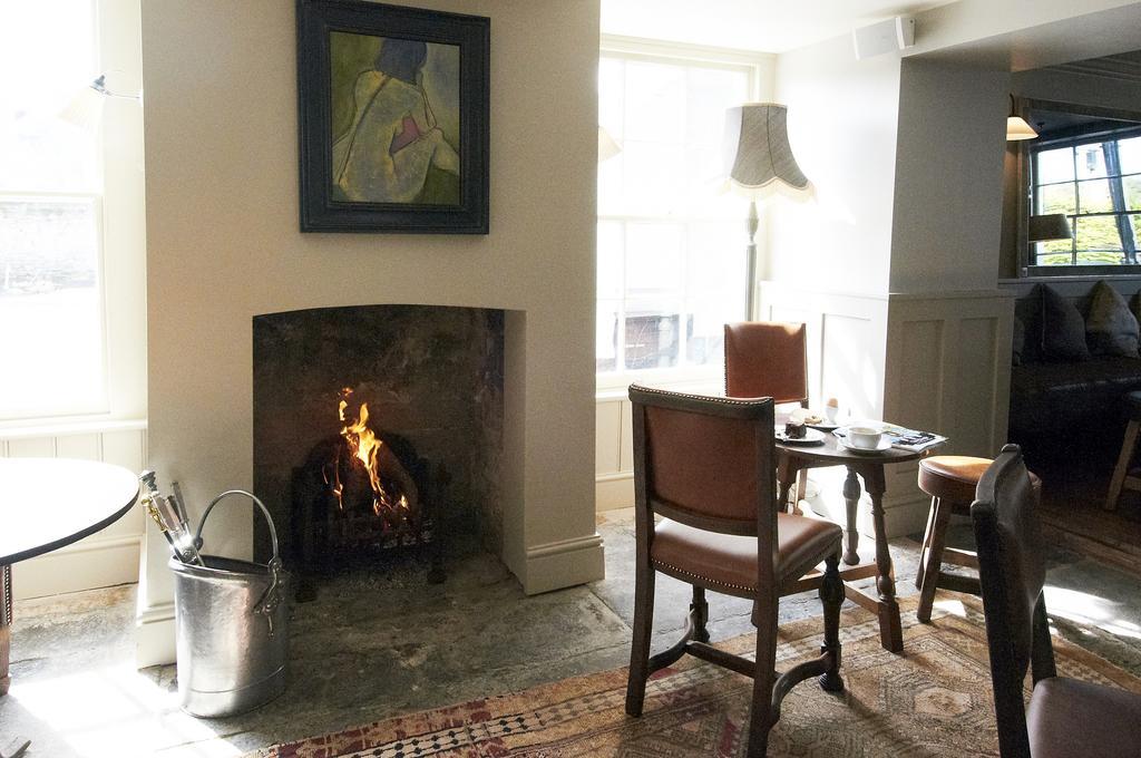 The Swan Hotel Wedmore Exterior foto